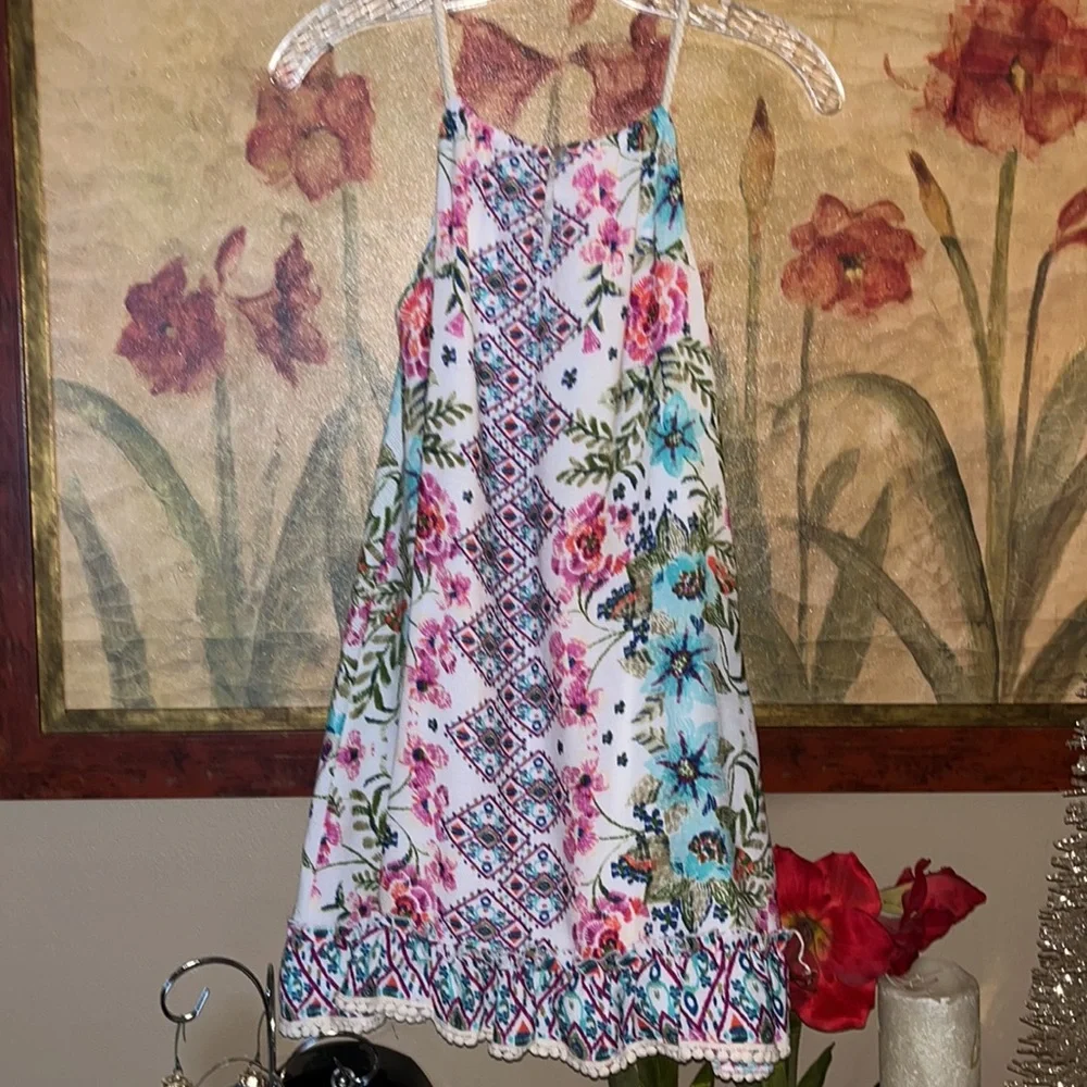 2 Dress Bundle, 1 Gap Burgundy short sleeve & 1 lilt floral sleeveless dress